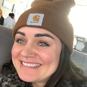 Meet your Posher, Sydnee